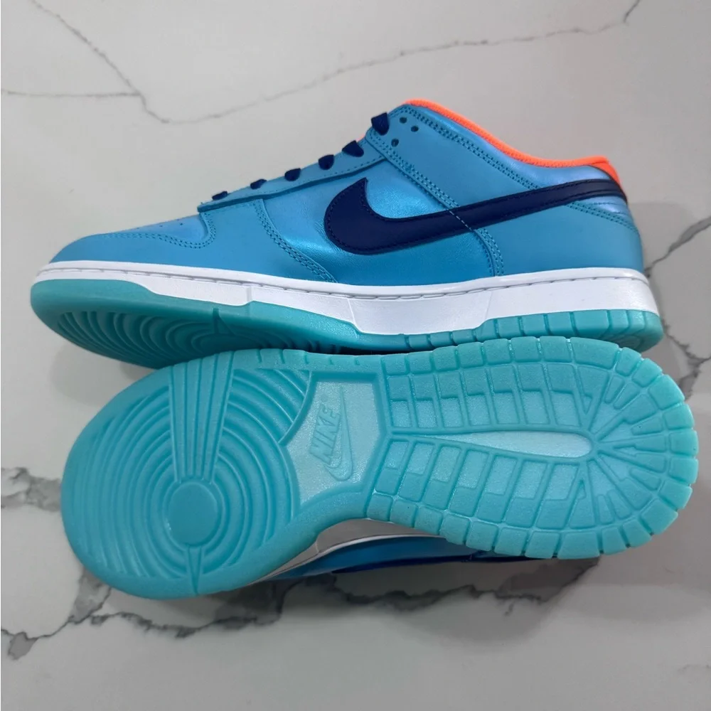 Nike Dunk - Picture 3 of 3